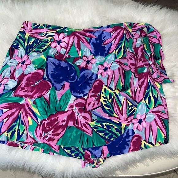 Hilo Hattie skort size large - Picture 1 of 6